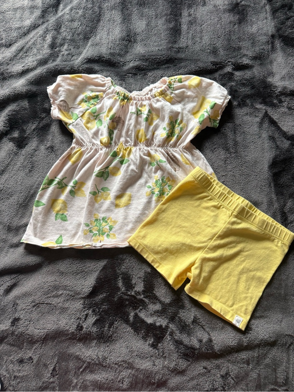 Burt's Bees Yellow Lemon Print Set with Solid Yellow Shorts organic cotton